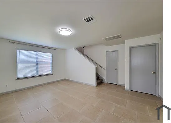 19022 Yellow Thrush Dr — Photo 12