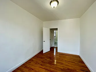 Rented by Mann Maurice A