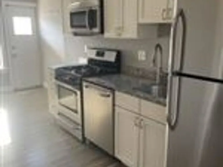 875 E 2nd St #3C — Photo 8