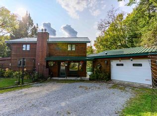 129 Riverside Ln, Old Forge, NY 13420