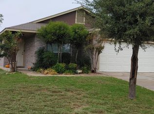 1121 Burgess Dr, Leander, TX 78641