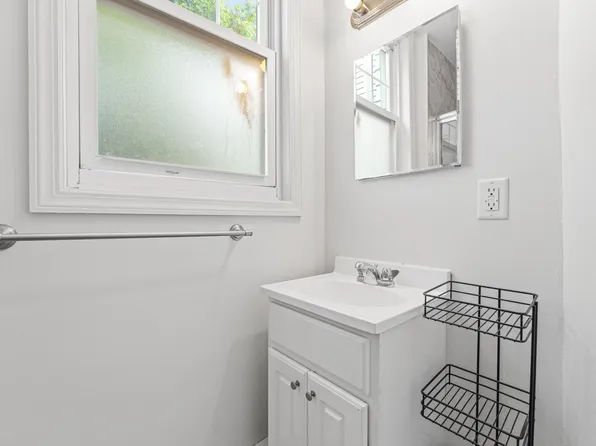 188 Avenue B image 6 of 13