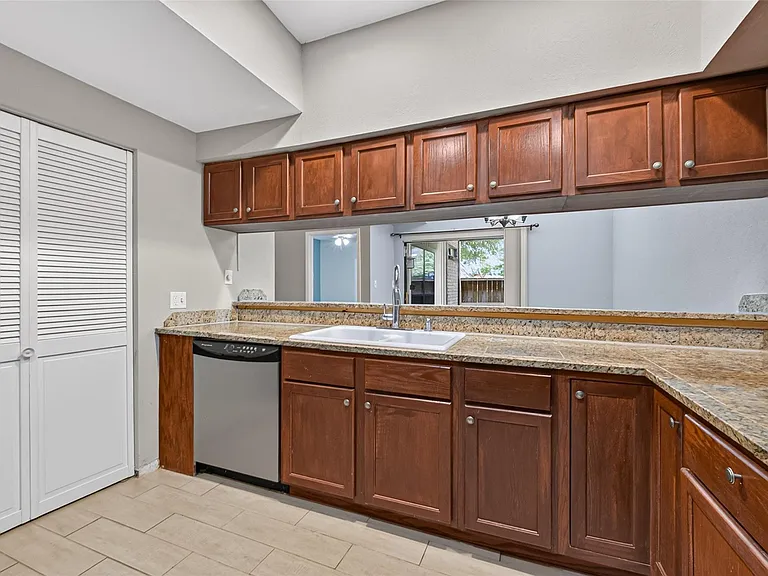 8100 Cambridge St #49 — Photo 14