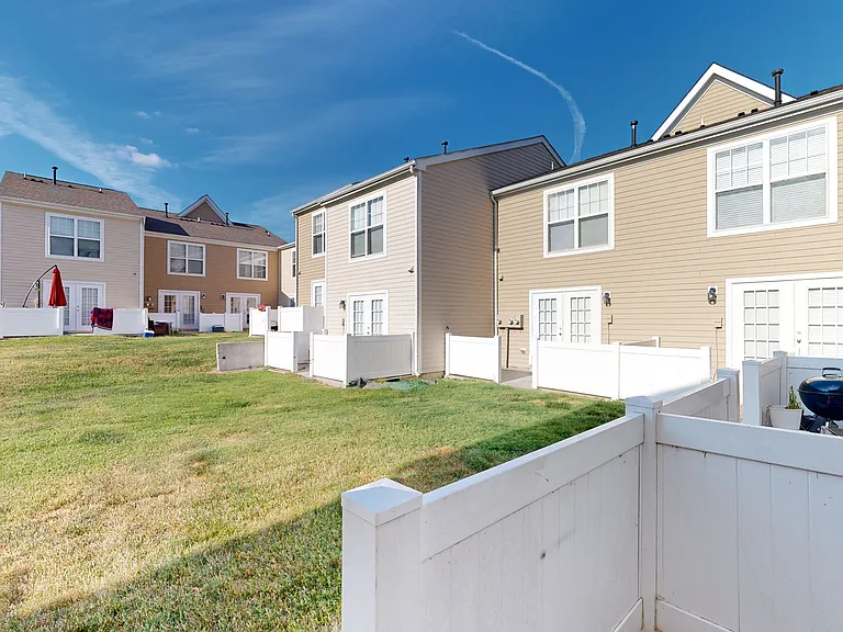 Gayton Pointe Townhomes — Photo 109