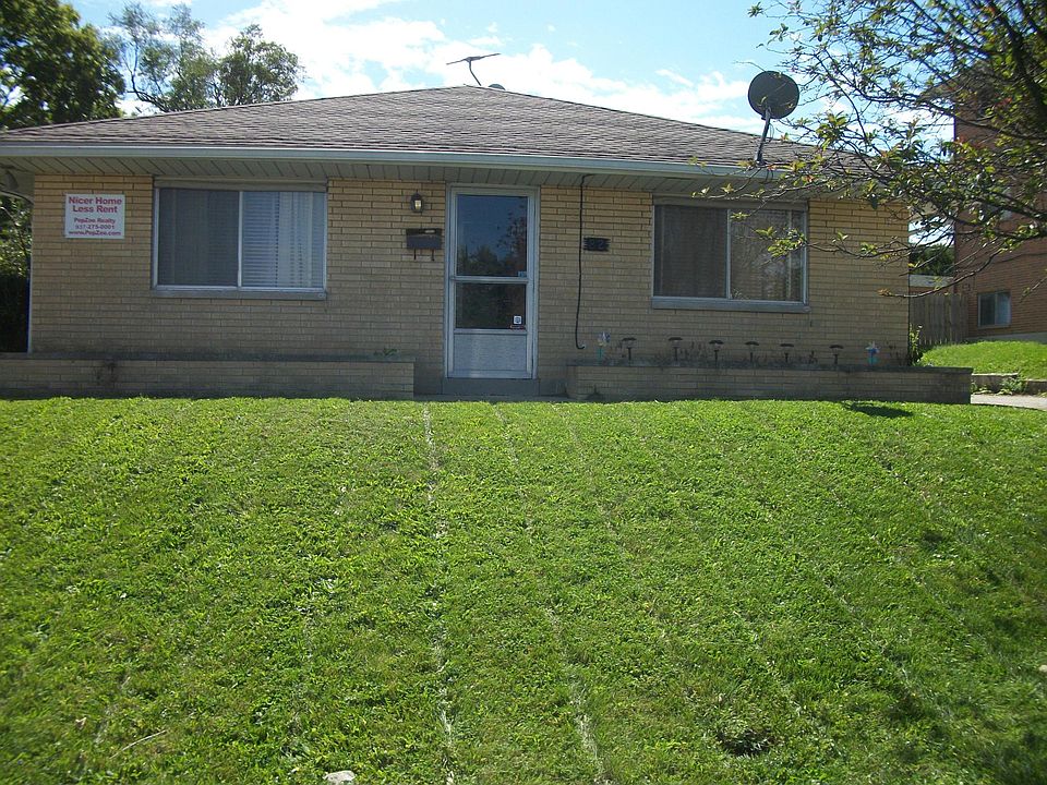 1st image of 82 Cromwell Pl APT 3
