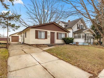 27423 Groveland St, Madison Heights, MI, 48071