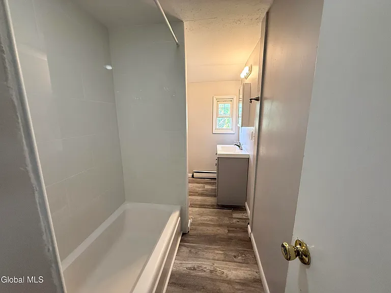 741 Hudson Ave #3 — Photo 12