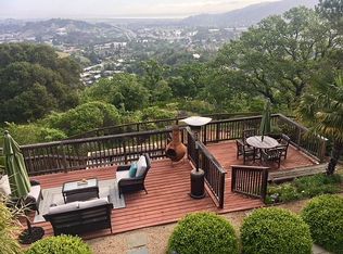226 Ridgewood Dr, San Rafael, CA 94901