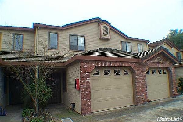 1st image of 2250 Scarborough Dr APT 8