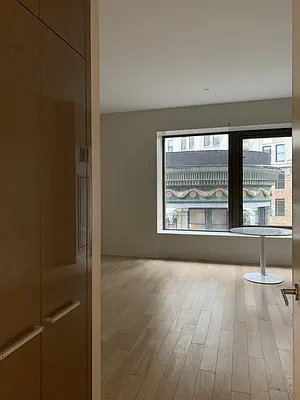 Rented by Keller Williams NYC | media 17