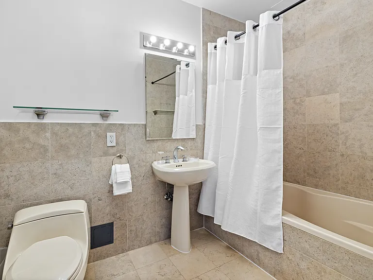 380 Lenox Ave #PHE — Photo 10