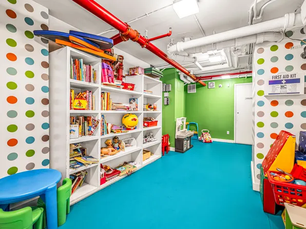 175 West 95th Street image 17 of 17