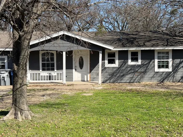 636 Clearfield Rd, Dallas, TX 75217