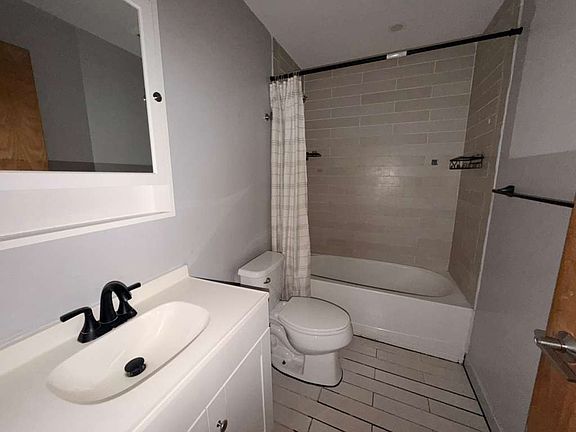 4th image of 60 Coleman St #3E
