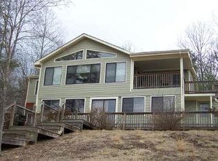 38 Lakeside Dr, Blairsville, GA 30512