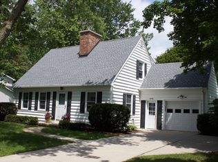 4486 Valley View Ave, Hamburg, NY 14075