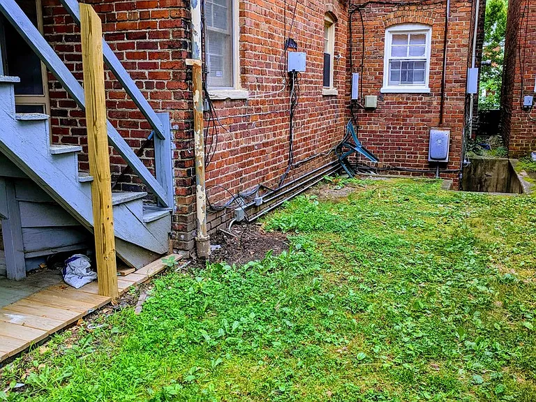 302 N. Cleveland St.* — Photo 25