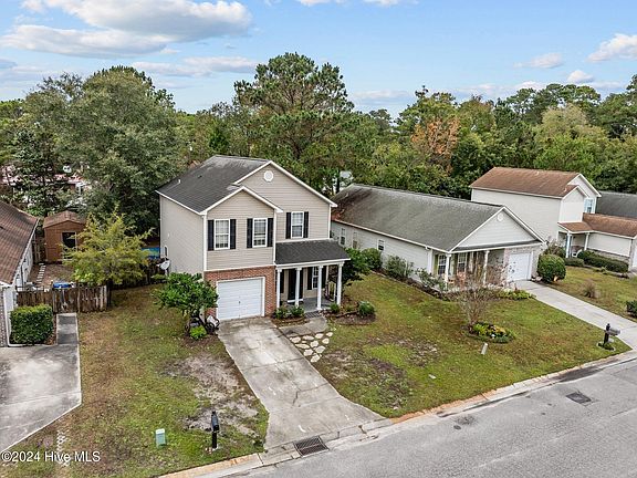 5th image of 150 Raye Drive