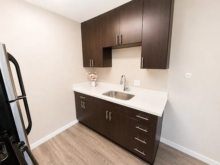 Riverbend Apartments — Photo 39