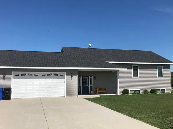 541 Pelican River Rd, Detroit Lakes, MN 56501