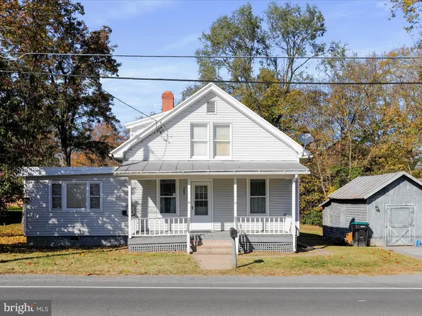 480 Stover Ave, Strasburg, VA 22657