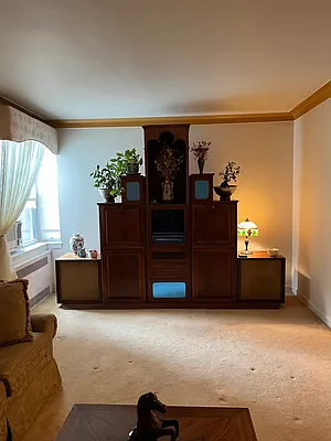 Sold by REMAX Elite | media 20