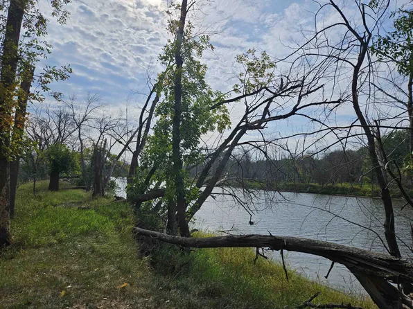 Fox River Shrs #5, Berlin, WI 54923