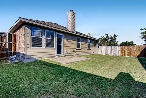 540 Coolidge Ln — Photo 25