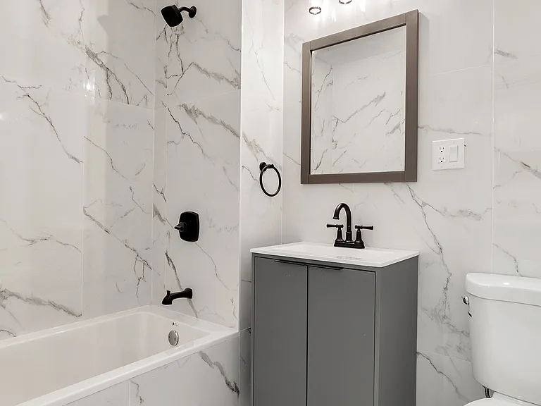 1906 Bergen St #1 — Photo 9