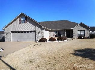 14 Oak Tree Ct, Cabot, AR 72023