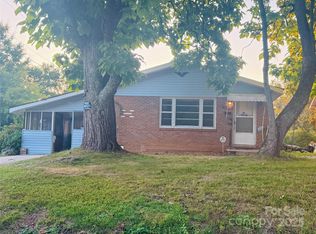 401 Glenwood Ave, Lancaster, SC 29720