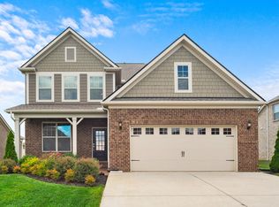 850 Sapphire Dr, Murfreesboro, TN 37128