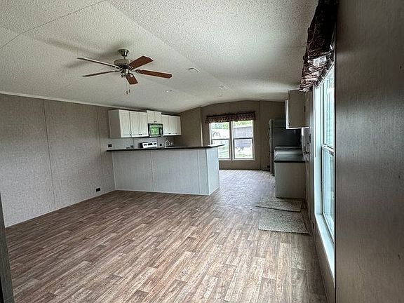 3rd image of 109 West Business Hwy #83-G21