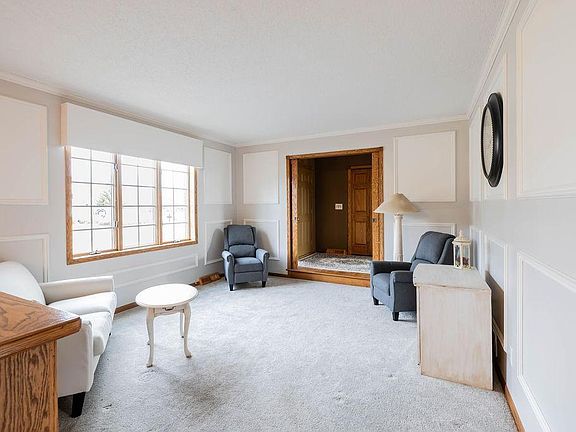 5th image of 2608 Regal Rd