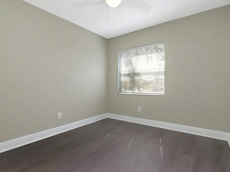 107 Karde Ln #C — Photo 12