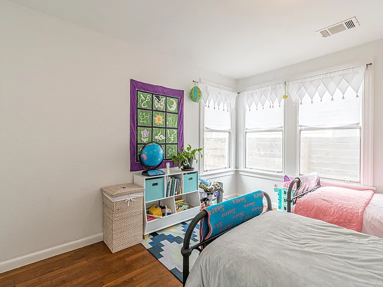 bedroom 2, opposite view