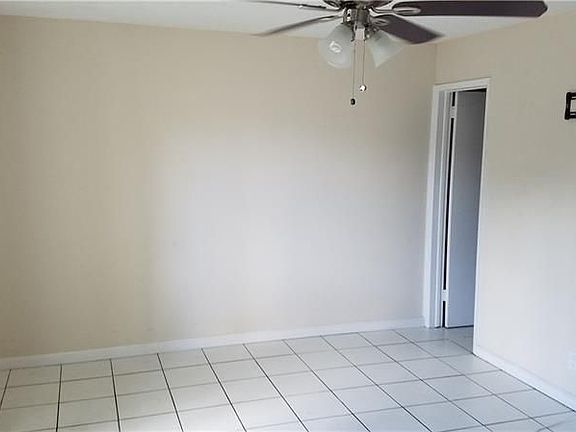 4th image of 1721 NE 9th St #2