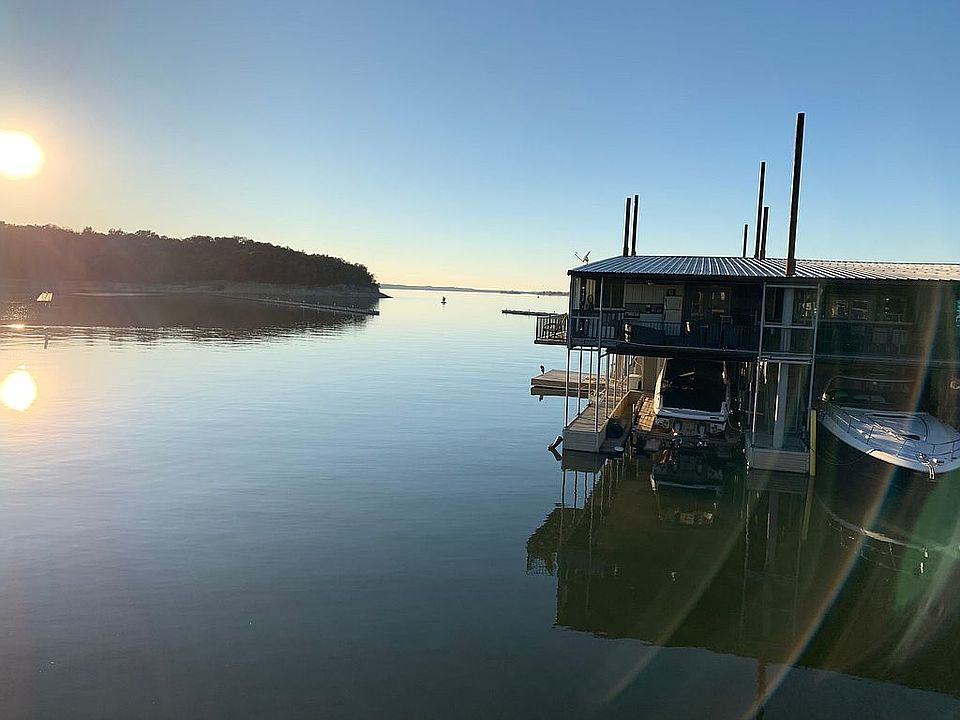1st image of 120 Texoma Harbor Dr #C20