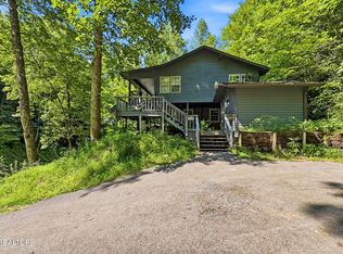 2685 S Clear Fork Rd, Sevierville, TN 37862
