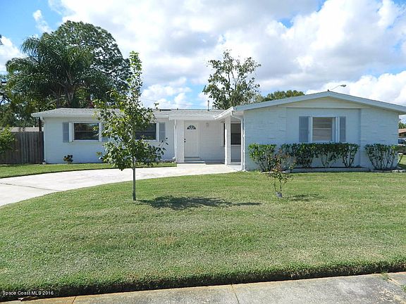 2nd image of 1105 Conquistador Dr
