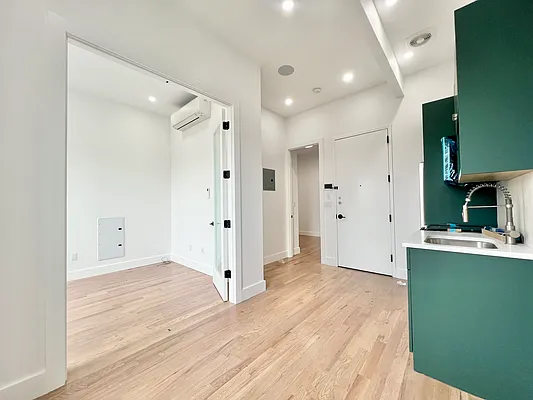 Rented by MADEHOME | media 26