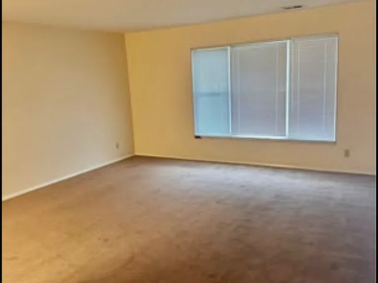 1408 Manning St #1 — Photo 6