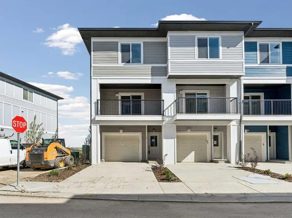 200 NW Belmont St SW #42, Calgary, AB T2X 4W8