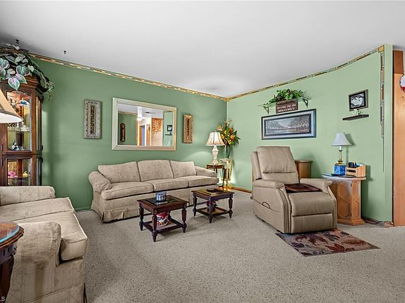 5th image of 47 Hilo CT #47