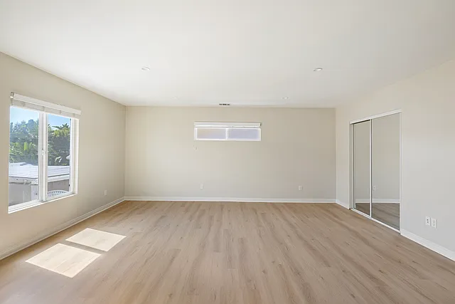 Master Suite Empty
