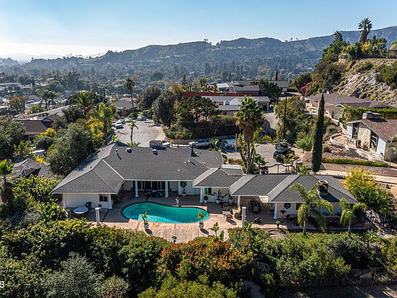 2nd image of 2460 Las Positas Rd