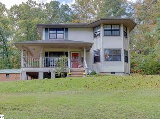 128 N Saluda Dr, Marietta, SC 29661