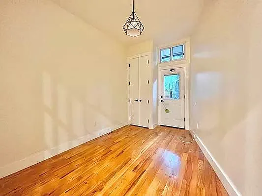 Rented by Doorway NYC, LLC | media 11