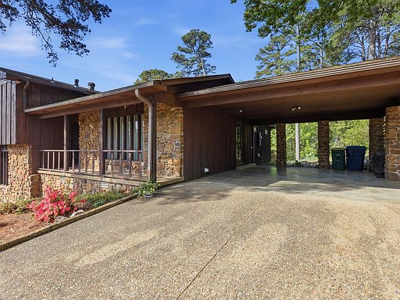 4th image of 1500 Mountain Dr