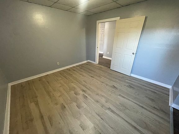 5th image of 10725 Bayard Rd #3